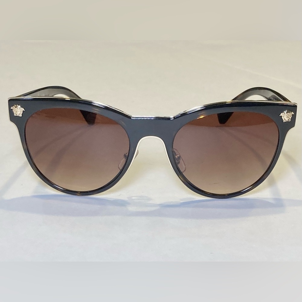 Versace Medusa Charm VE2198 Sunglasses - Picture 2 of 16
